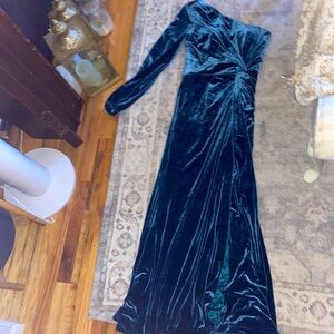 Bridesmaids Velvet Green One Shoulder Dress